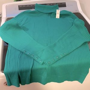 Talbots women’s green sweater